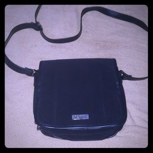 Rosetti New York blue multi pocket purse